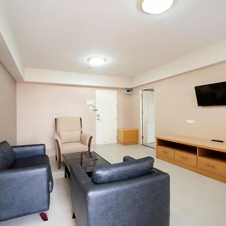 P-Park Hotel Банкок Екстериор снимка