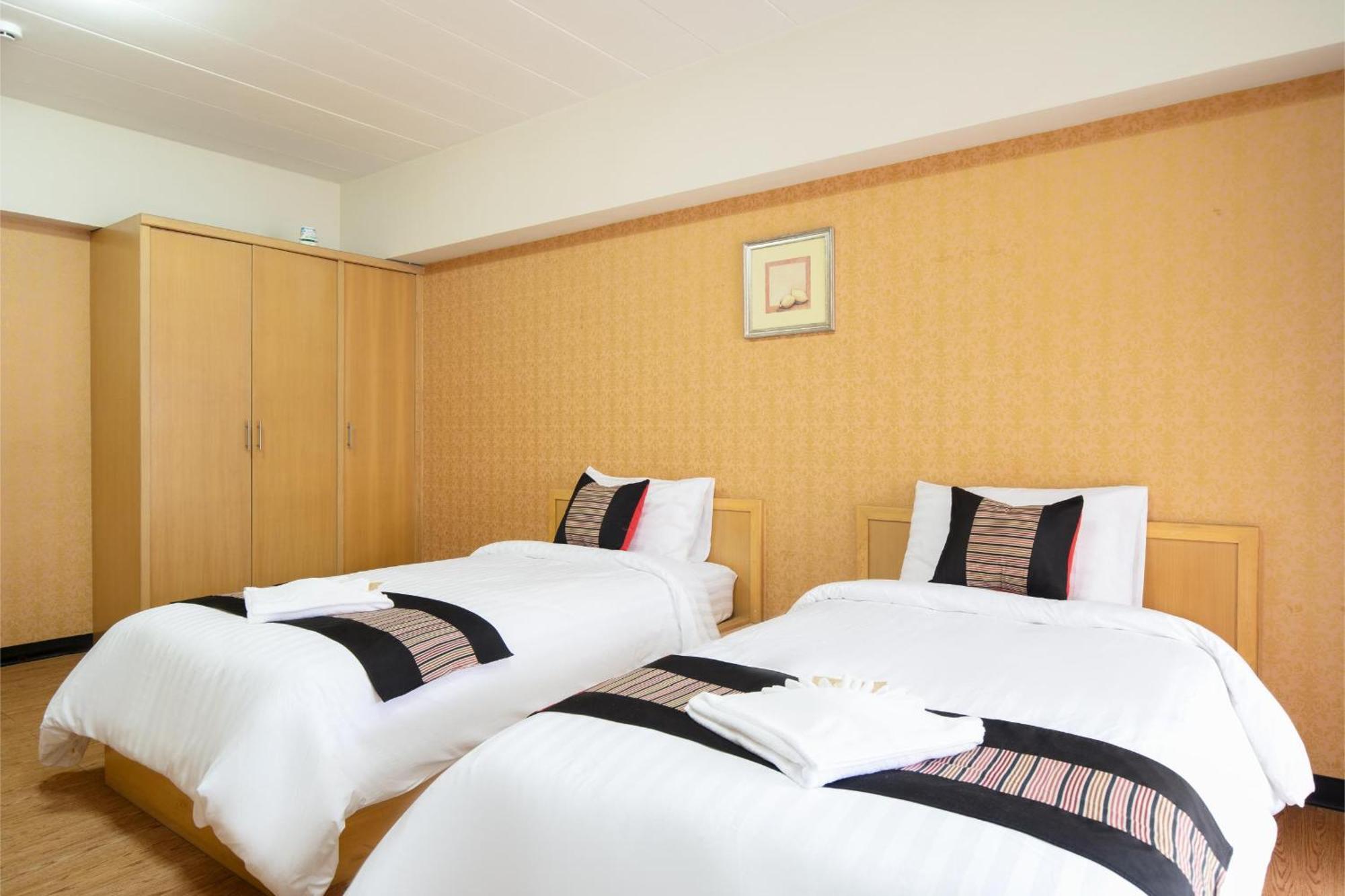 P-Park Hotel Банкок Екстериор снимка