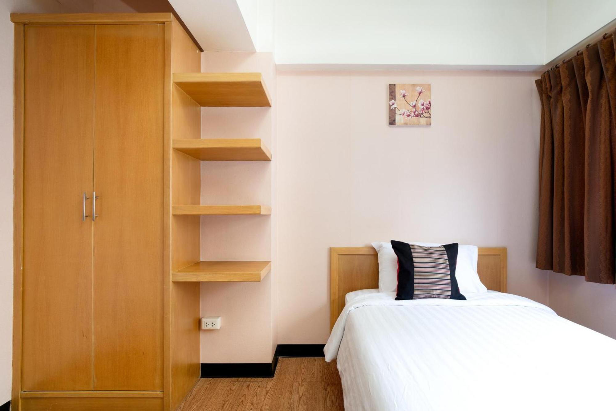 P-Park Hotel Банкок Екстериор снимка