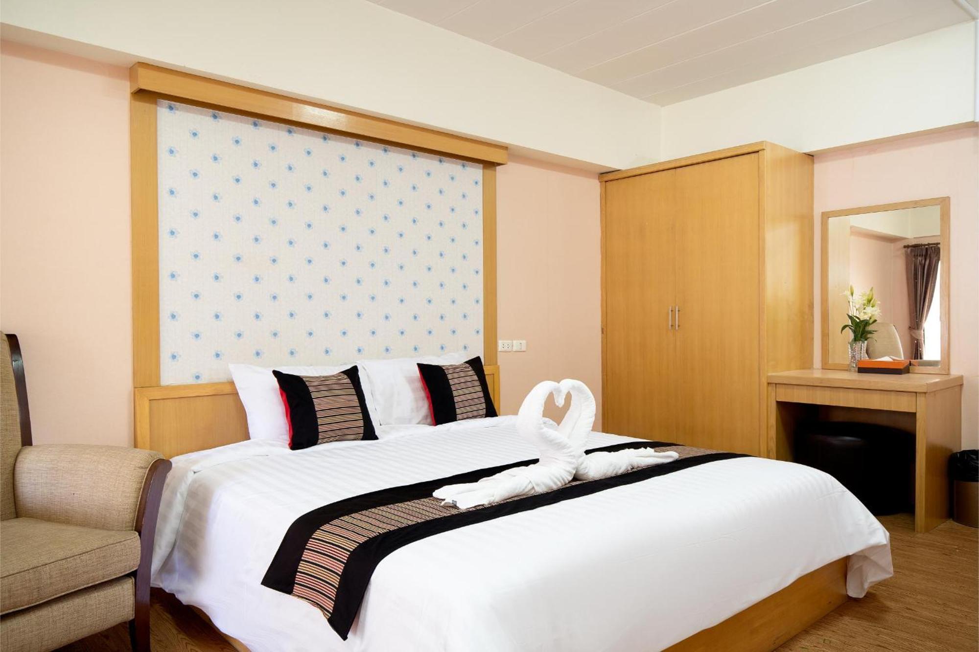 P-Park Hotel Банкок Екстериор снимка