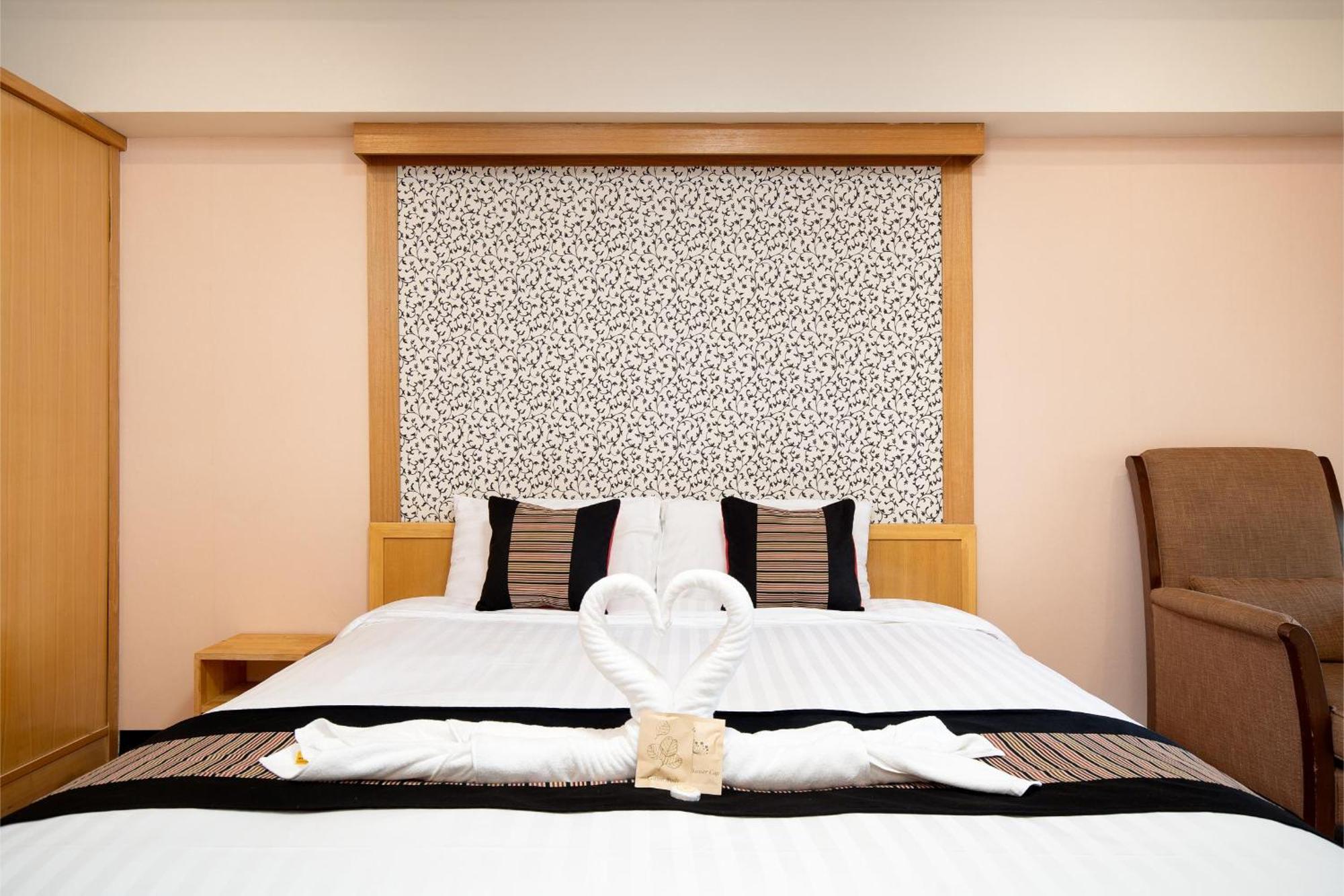 P-Park Hotel Банкок Екстериор снимка